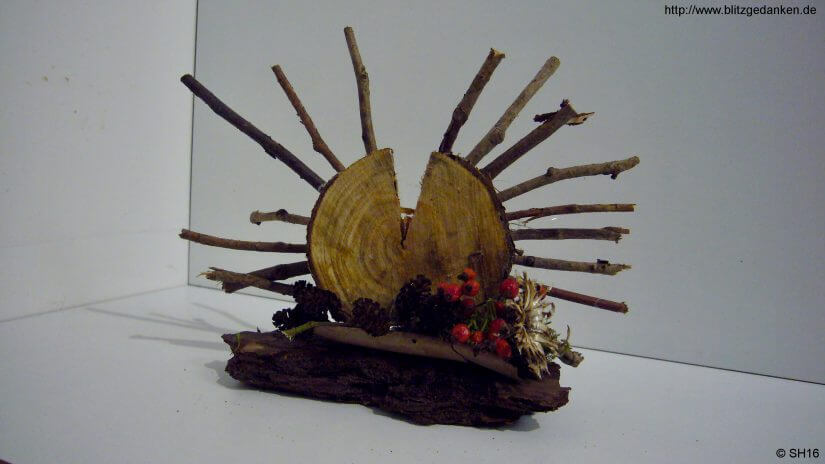 Holzskulptur (Herbstsonne)